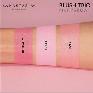 Anastasia Blush Trio